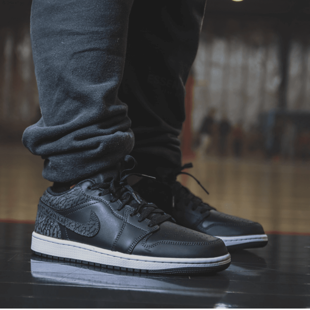 AIR JORDAN 1 BLACK ELEPHANT