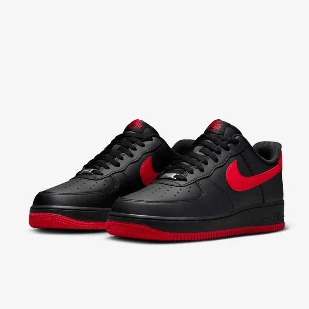 NIKE AIR FORCE 1 VAMPS RED