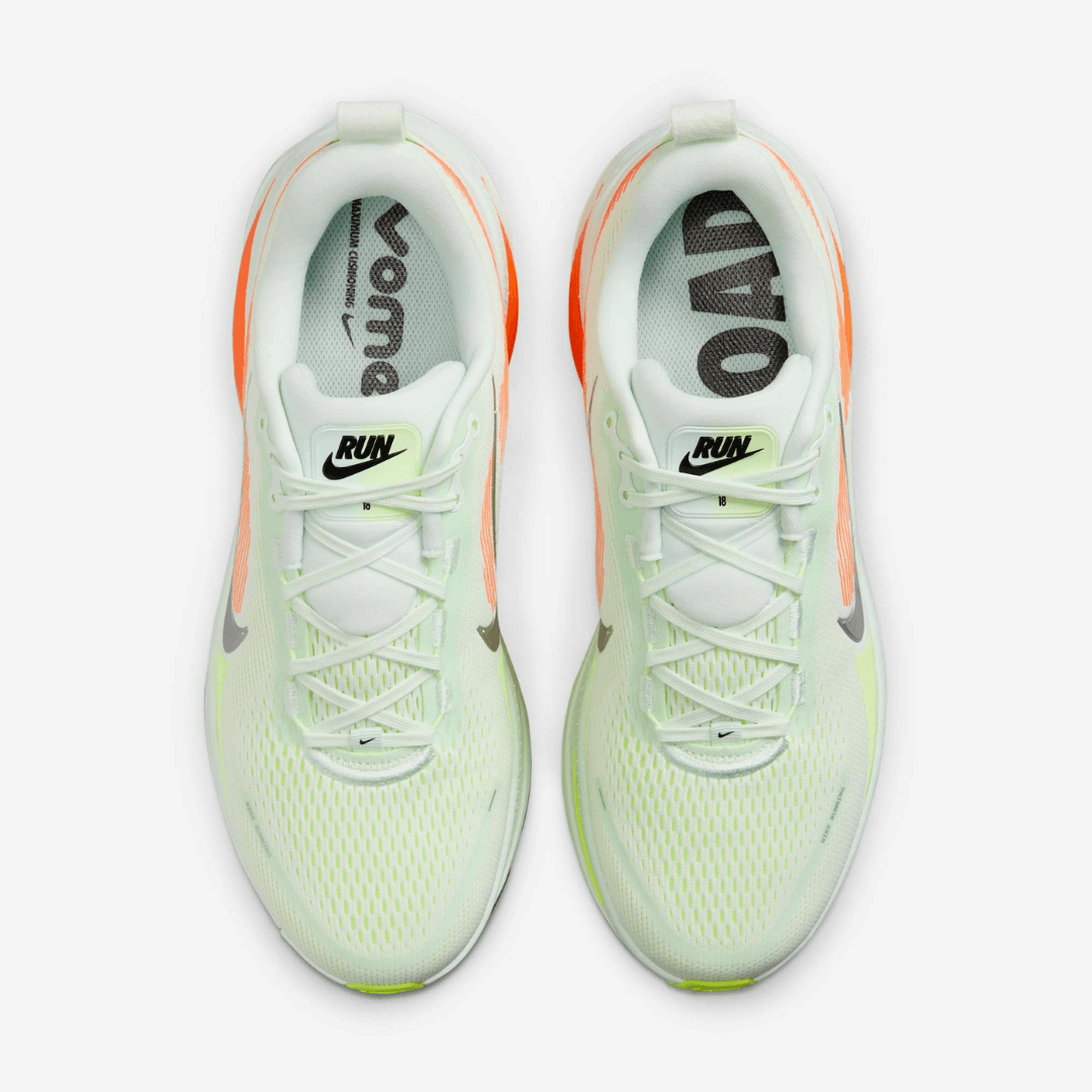 NIKE VOMERO 18 BARELY GREEN