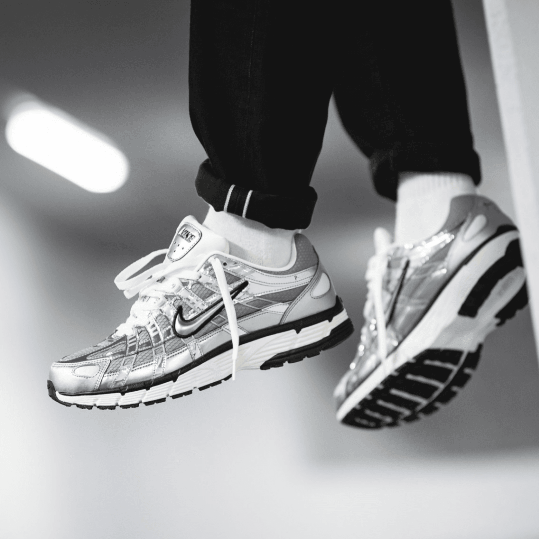 NIKE P-6000 METALLIC SILVER BLACK