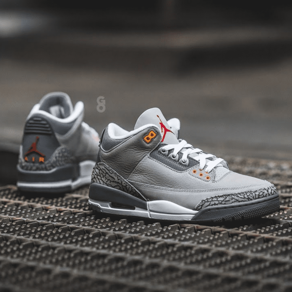 AIR JORDAN RETRO 3 COOL GREY