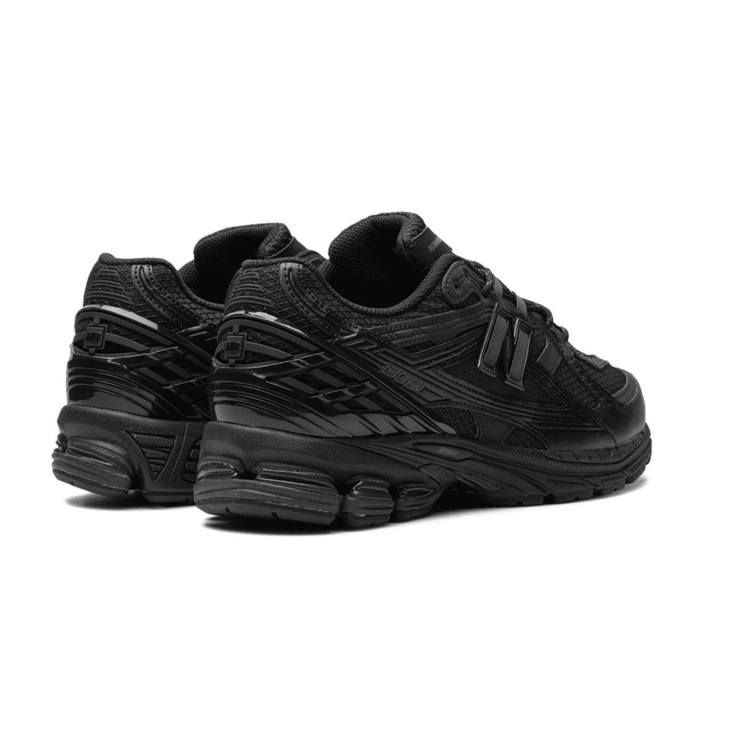 NEW BALANCE 1906 TRIPLE BLACK