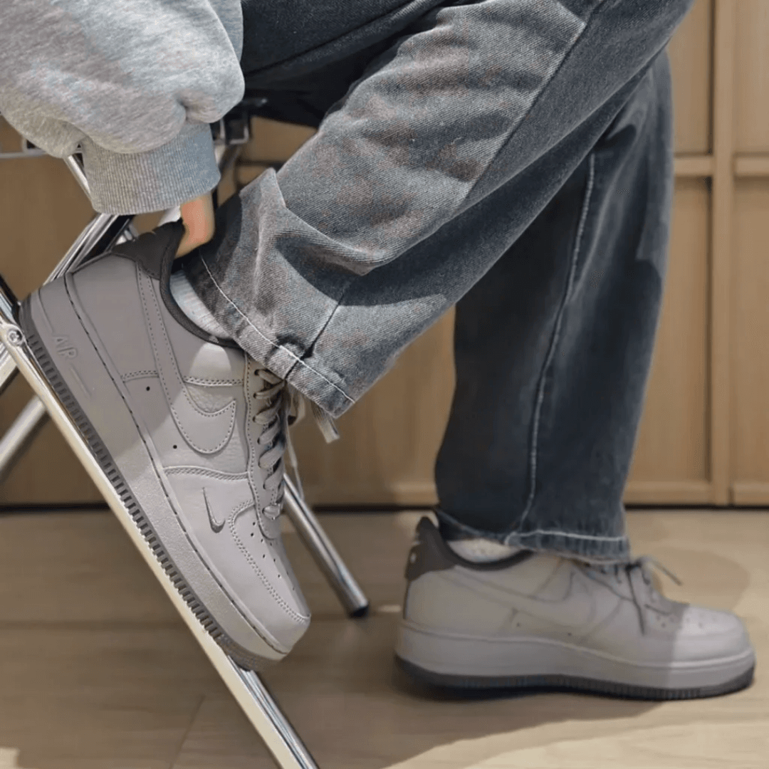 NIKE AIR FORCE 1 LIGHT ARMY