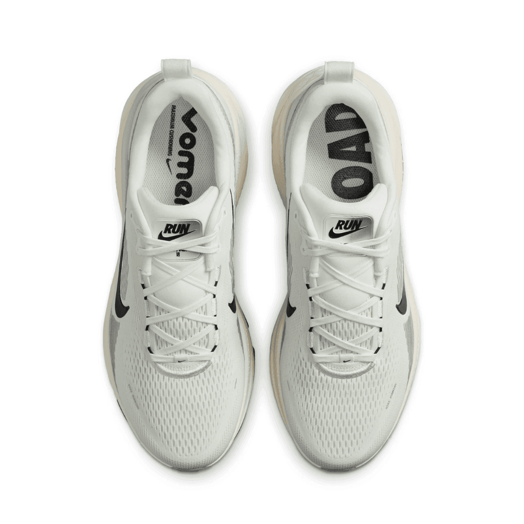NIKE VOMERO 18 COCONUT MILK