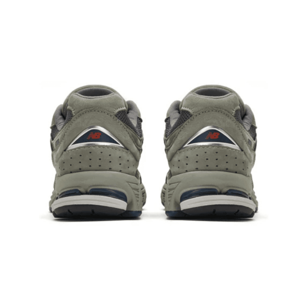 NEW BALANCE 2002 CASTLEROCK