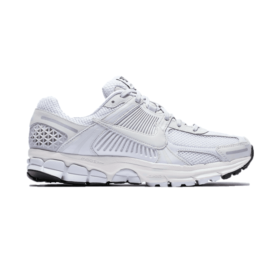 NIKE ZOOM VOMERO 5 WHITE