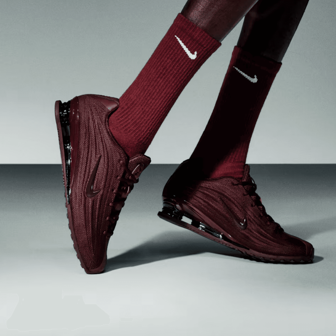 NIKE SHOX Z DARK RED