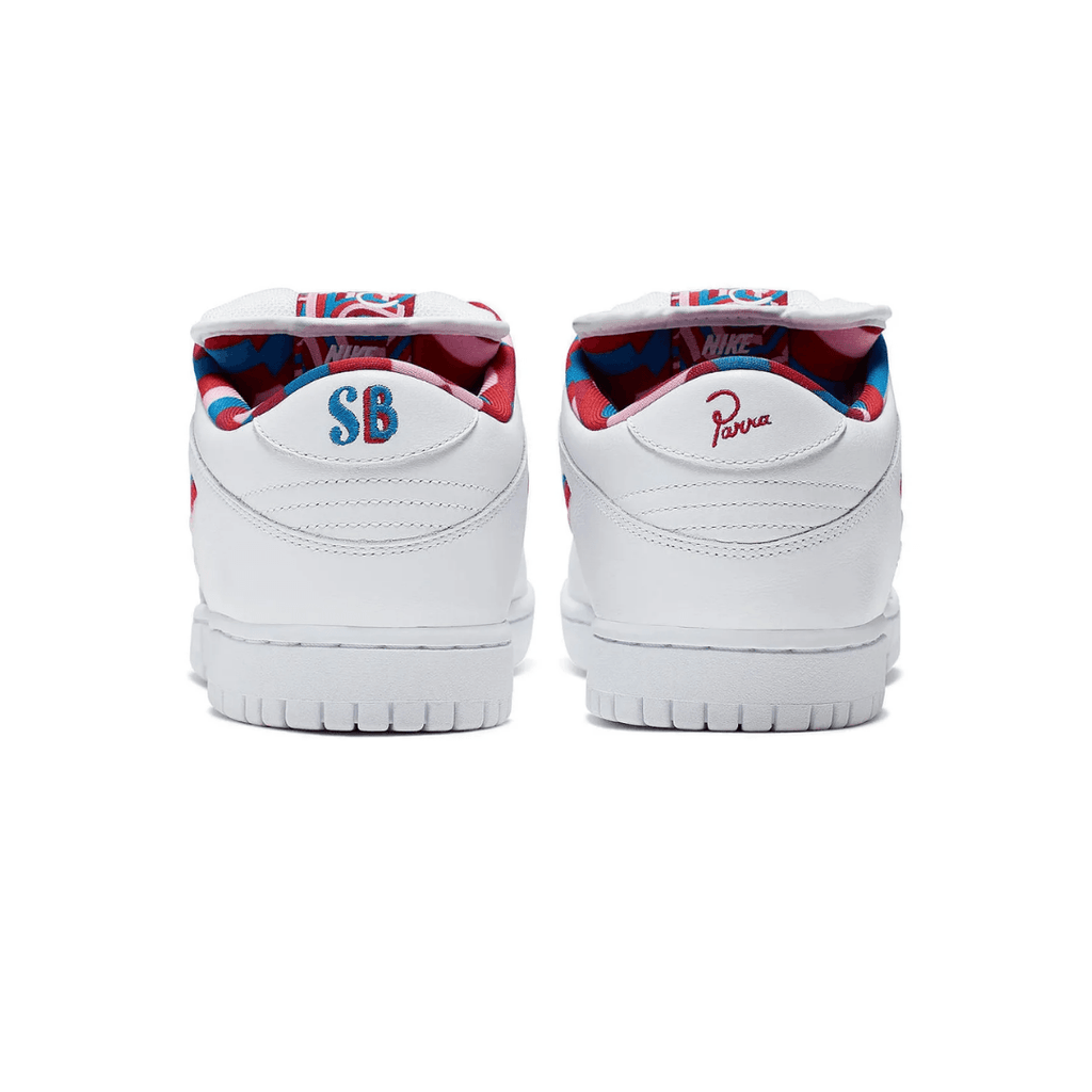 NIKE DUNK LOW PARRA URBANO