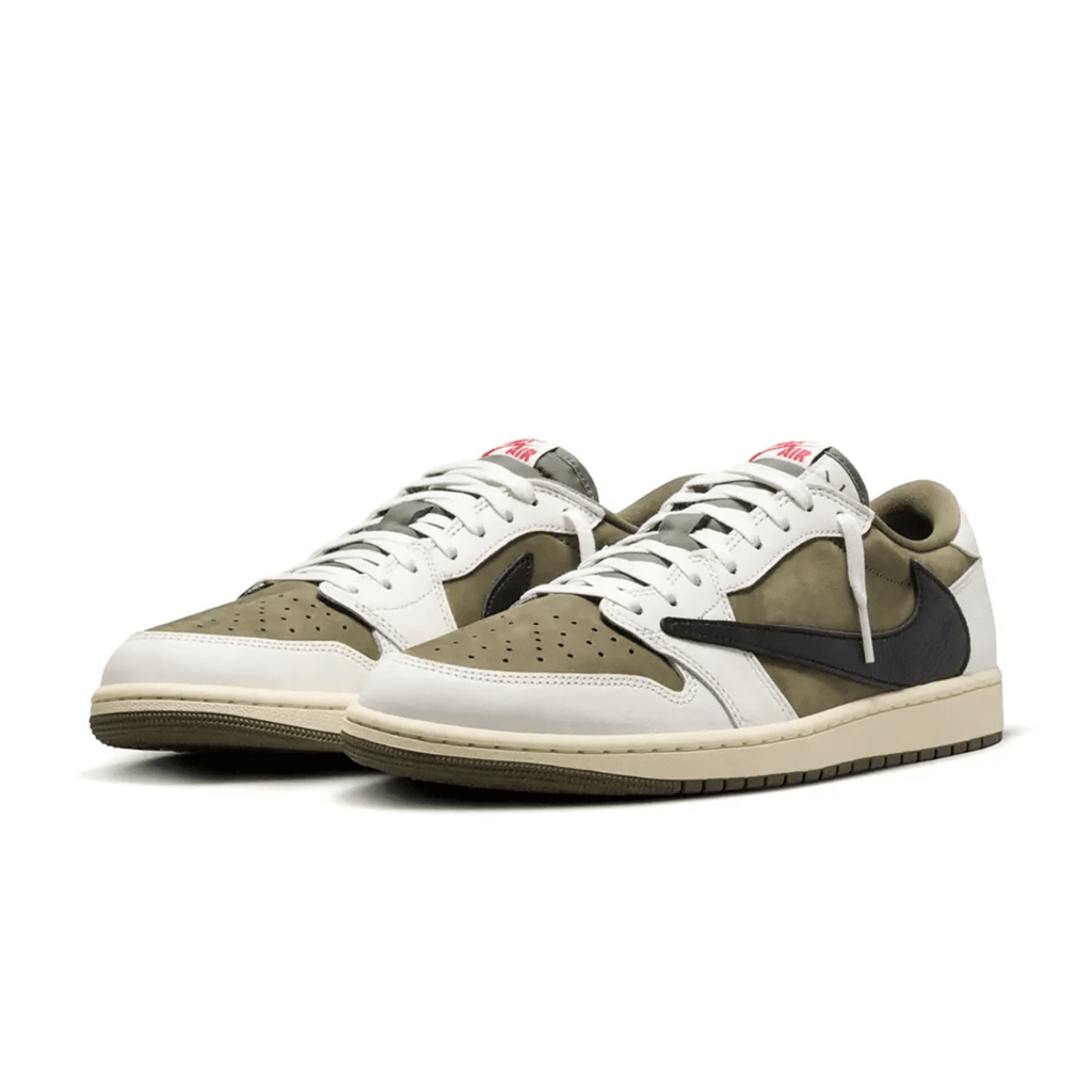 AIR JORDAN 1 TRAVIS SCOTT MEDIUM