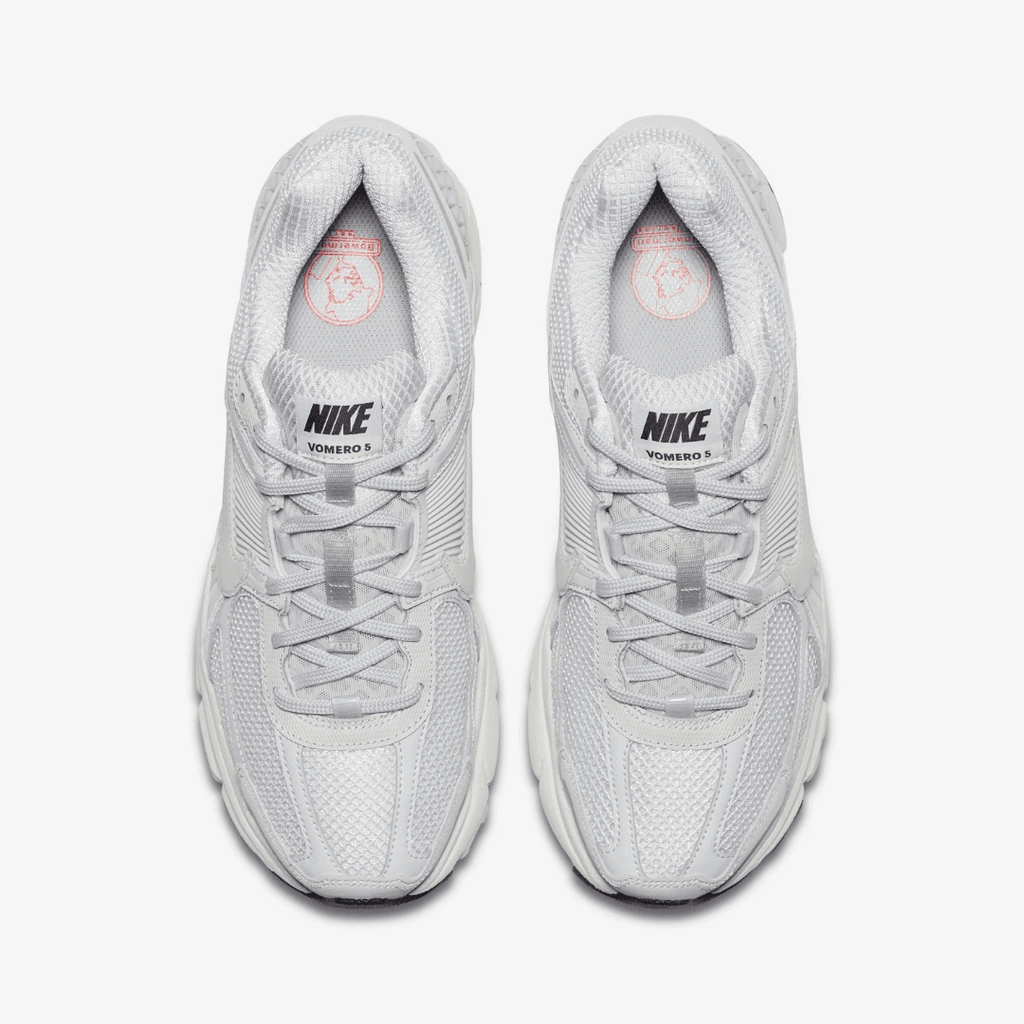 NIKE ZOOM VOMERO 5 WHITE