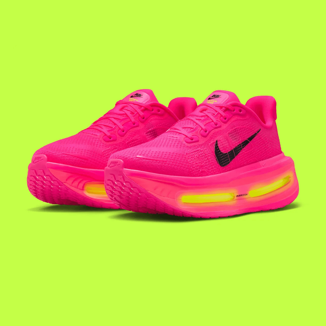 NIKE VOMERO PREMIUM HYPER PINK