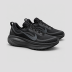 NIKE VOMERO 18 TRIPLE BLACK