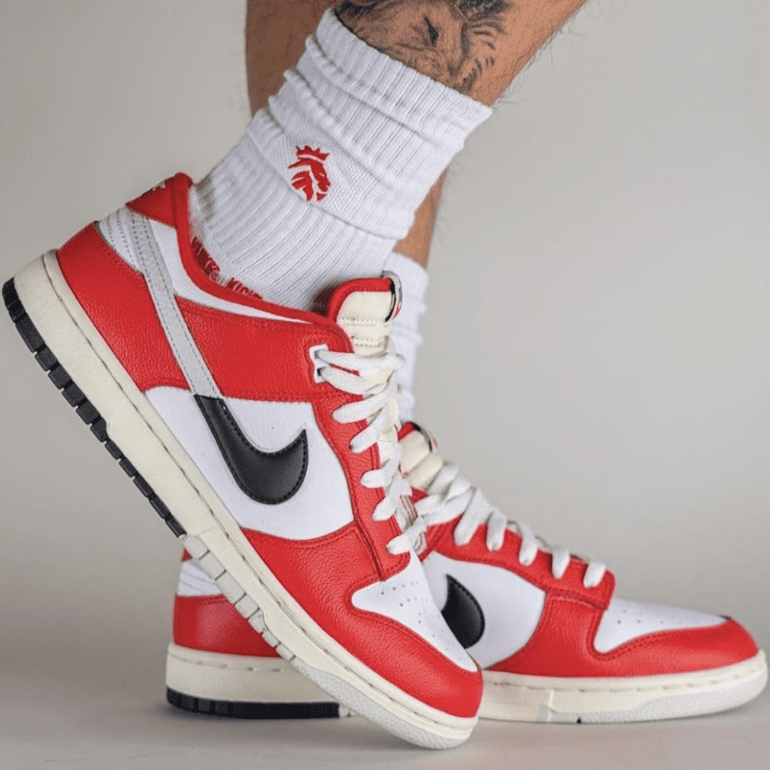 NIKE DUNK LOW CHICAGO SPLIT