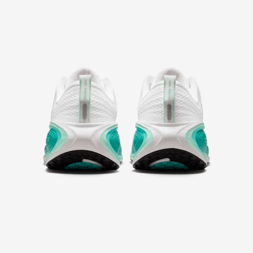 NIKE VOMERO PLUS WHITE BLEACHED