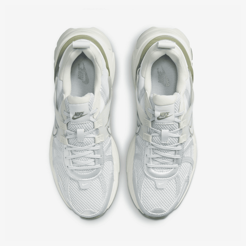 NIKE V2K RUN LIGHT OREWOOD