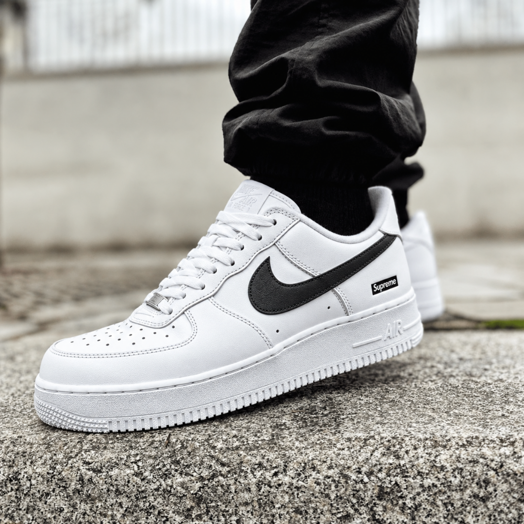 NIKE AIR FORCE 1 SUPREME W-BLACK