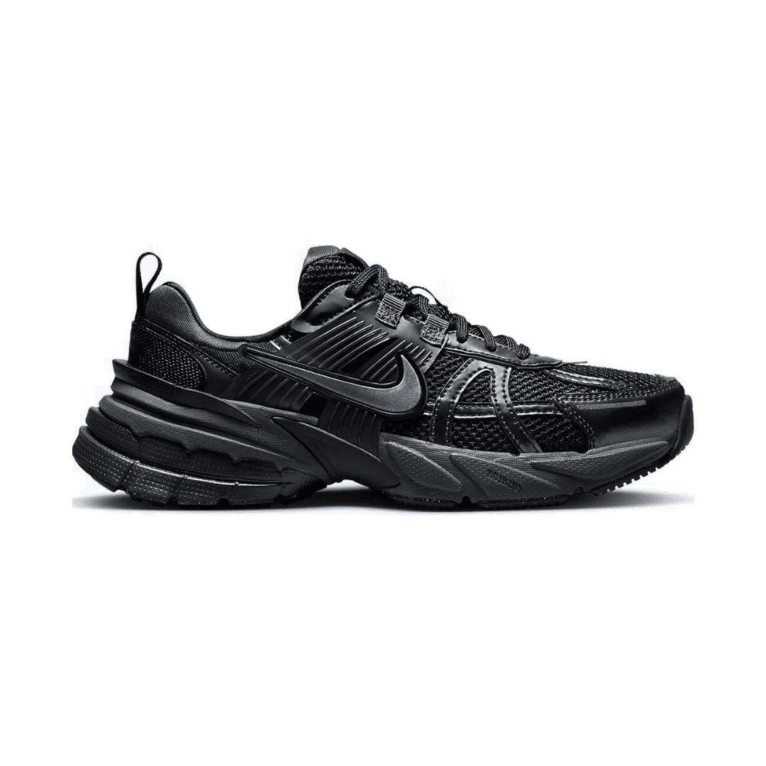 NIKE V2K RUN TRIPLE BLACK