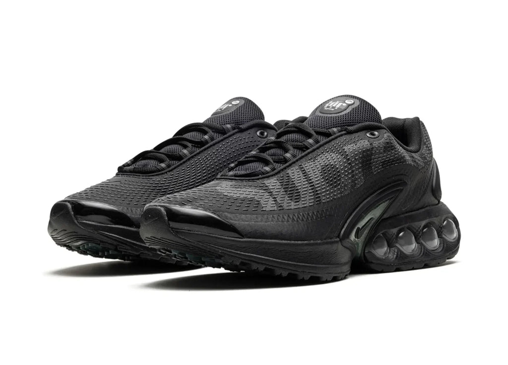 NIKE AIR MAX DN SUPREME BLACK