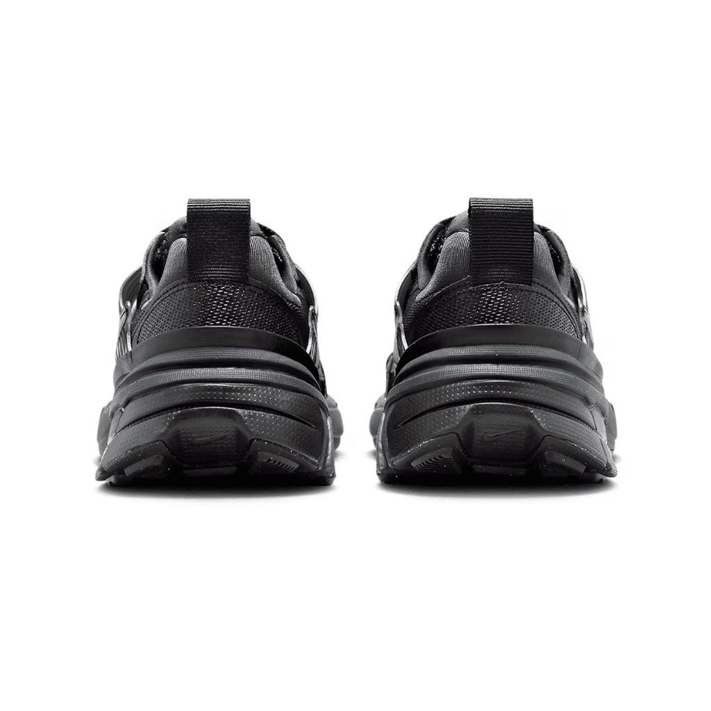 NIKE V2K RUN TRIPLE BLACK
