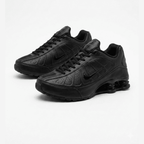 NIKE SHOX R4 PREMIUM TRIPLE BLACK