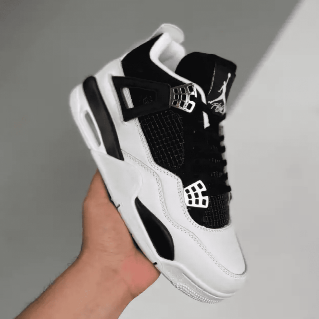 AIR JORDAN RETRO 4 REASONABLE DOUBT