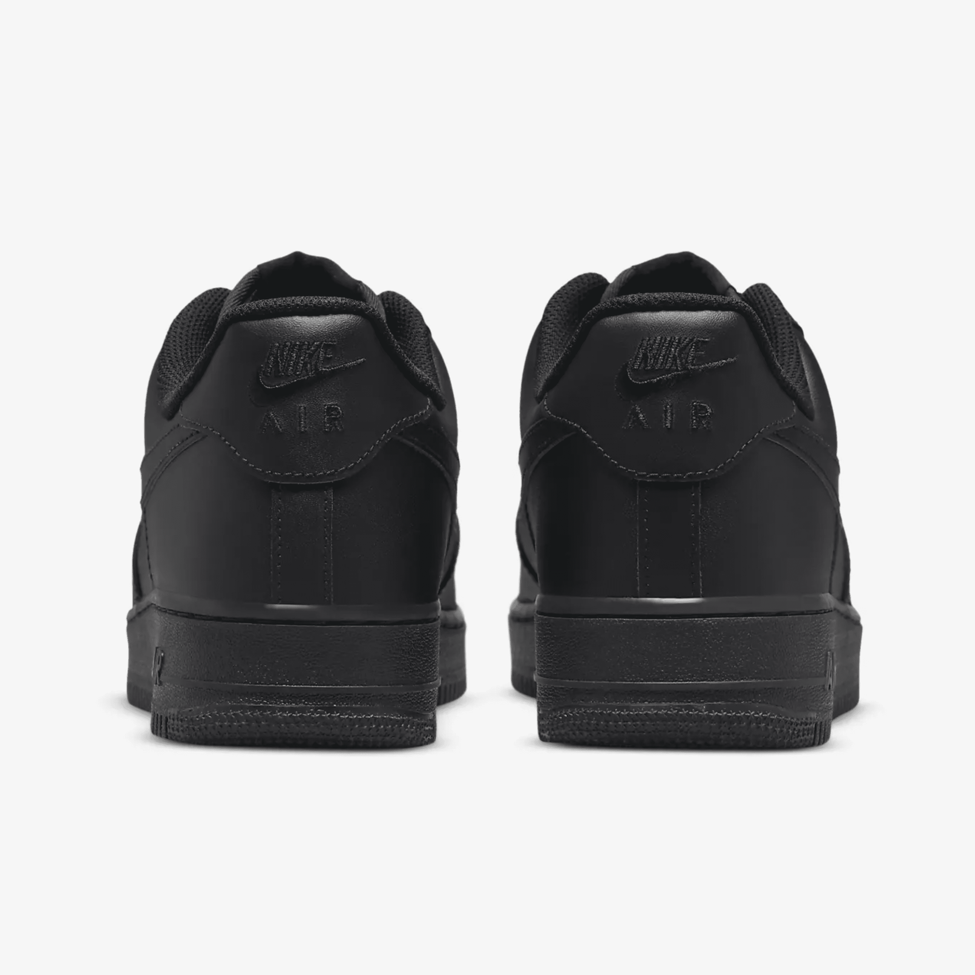 NIKE AIR FORCE 1´07 TRIPLE BLACK