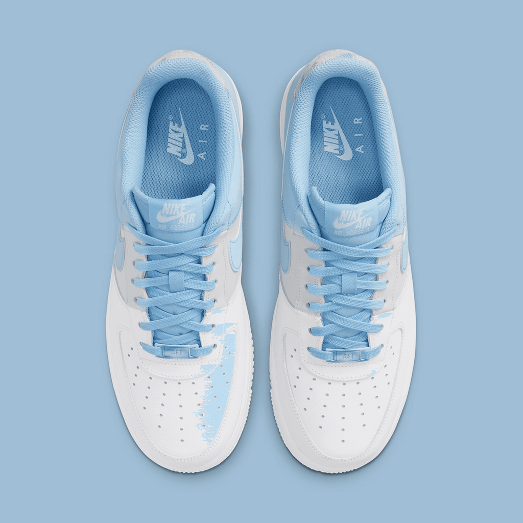 NIKE AIR FORCE 1 PSYCHIC BLUE