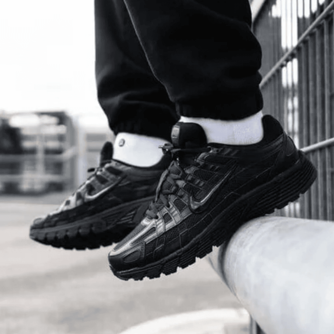 NIKE P-6000 PREMIUM TRIPLE BLACK
