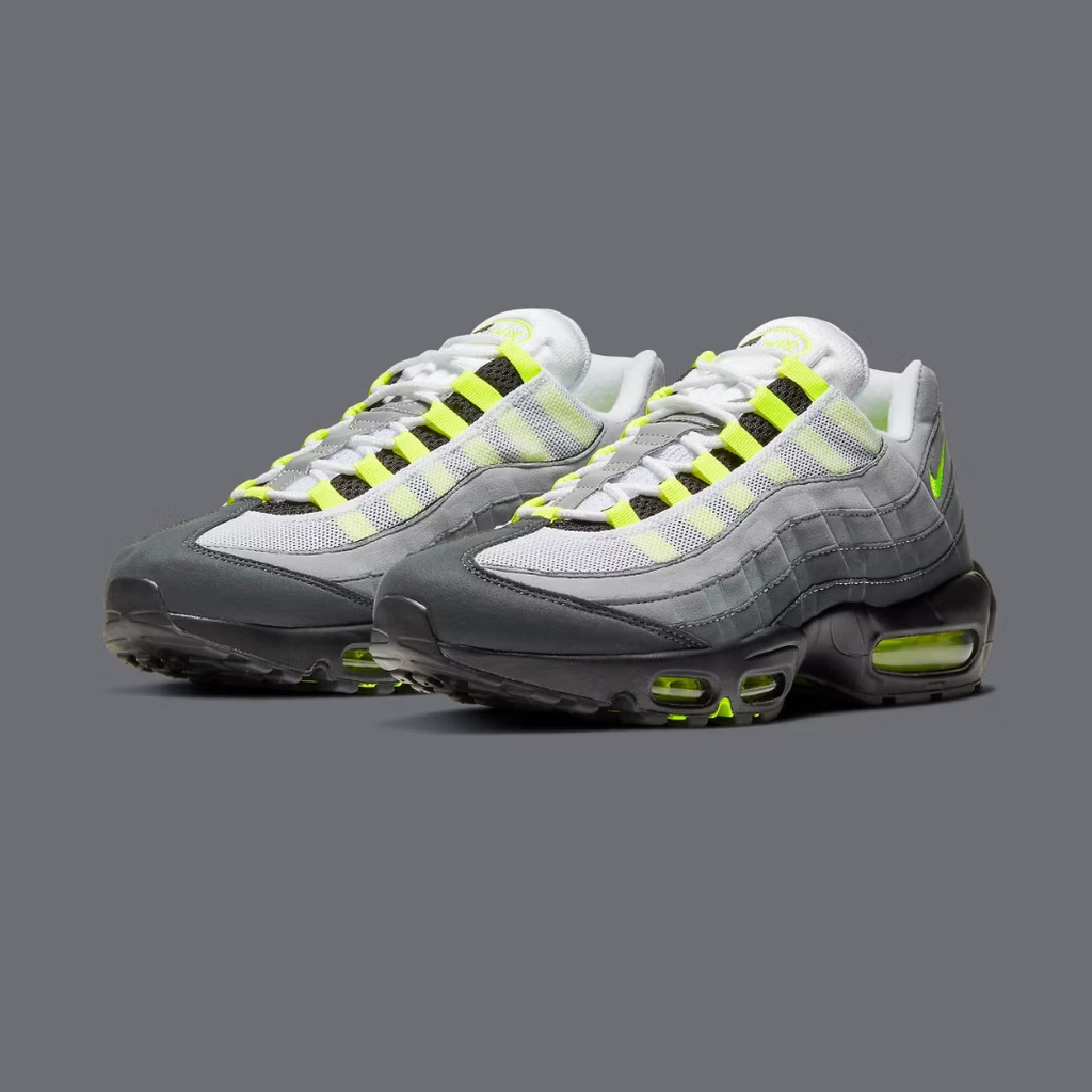 NIKE AIR MAX 95 BLACK NEON