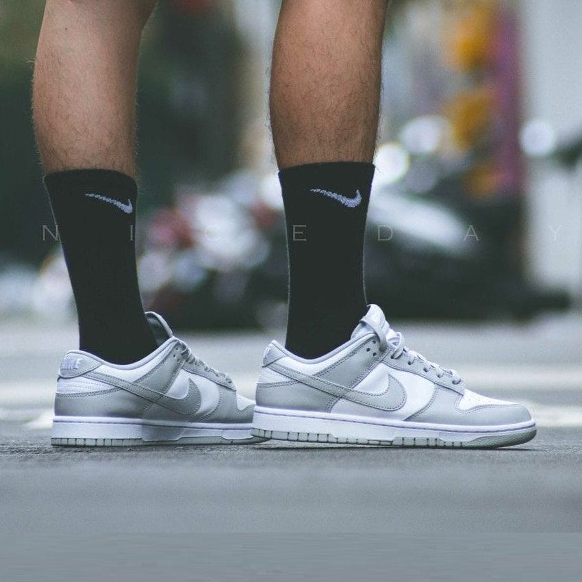 NIKE DUNK LOW GREY FOG