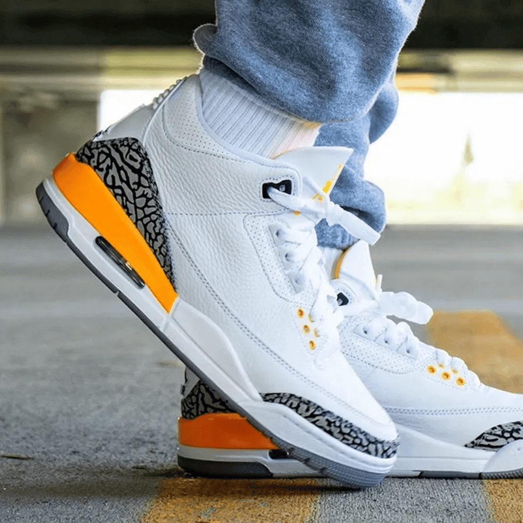 AIR JORDAN RETRO 3 LASER ORANGE