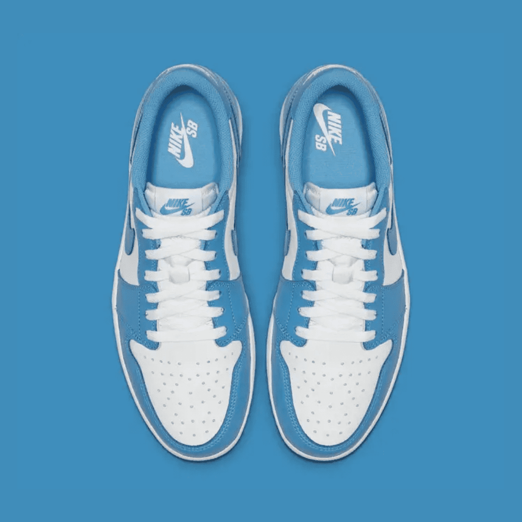 AIR JORDAN 1 LOW UNC