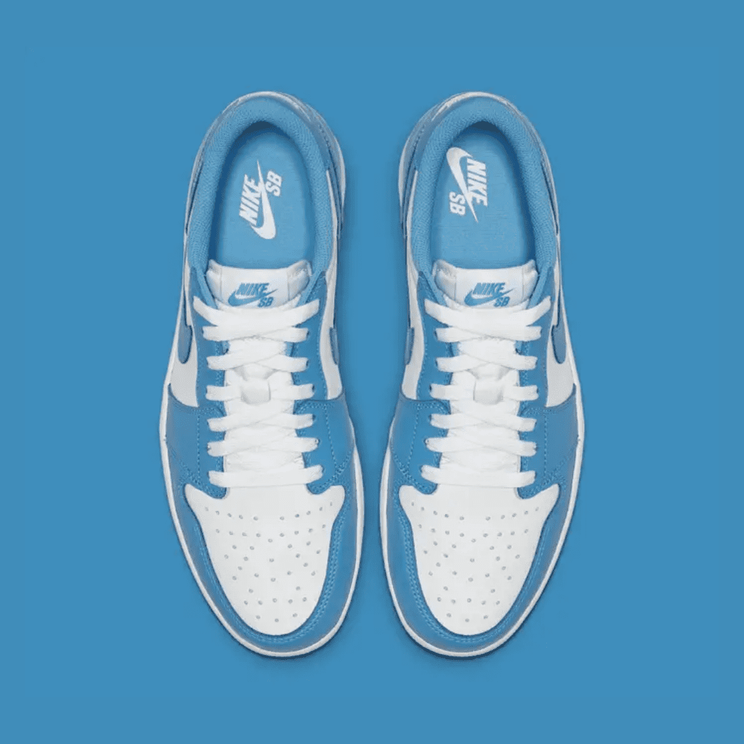 AIR JORDAN 1 LOW UNC