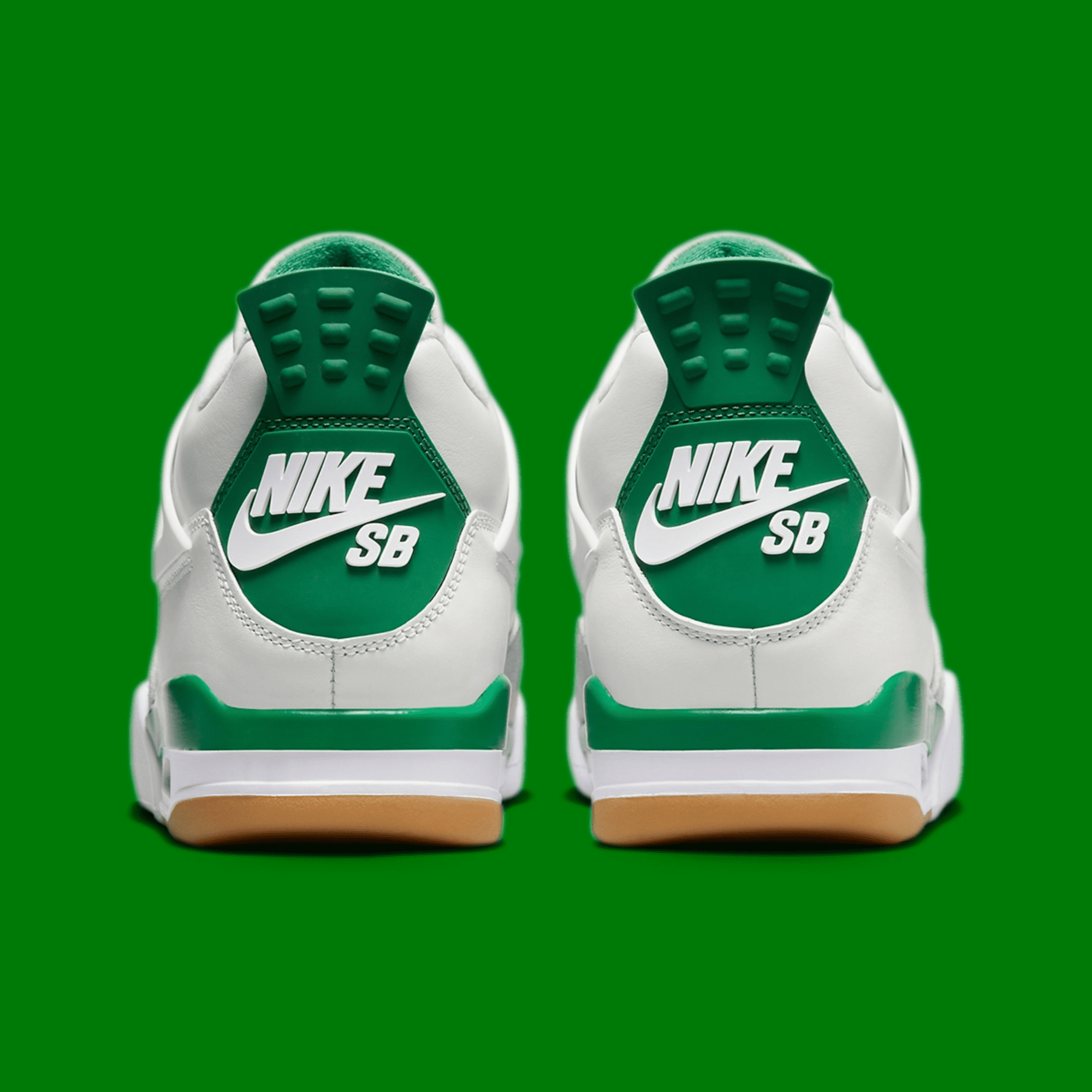 AIR JORDAN RETRO 4 PINE GREEN