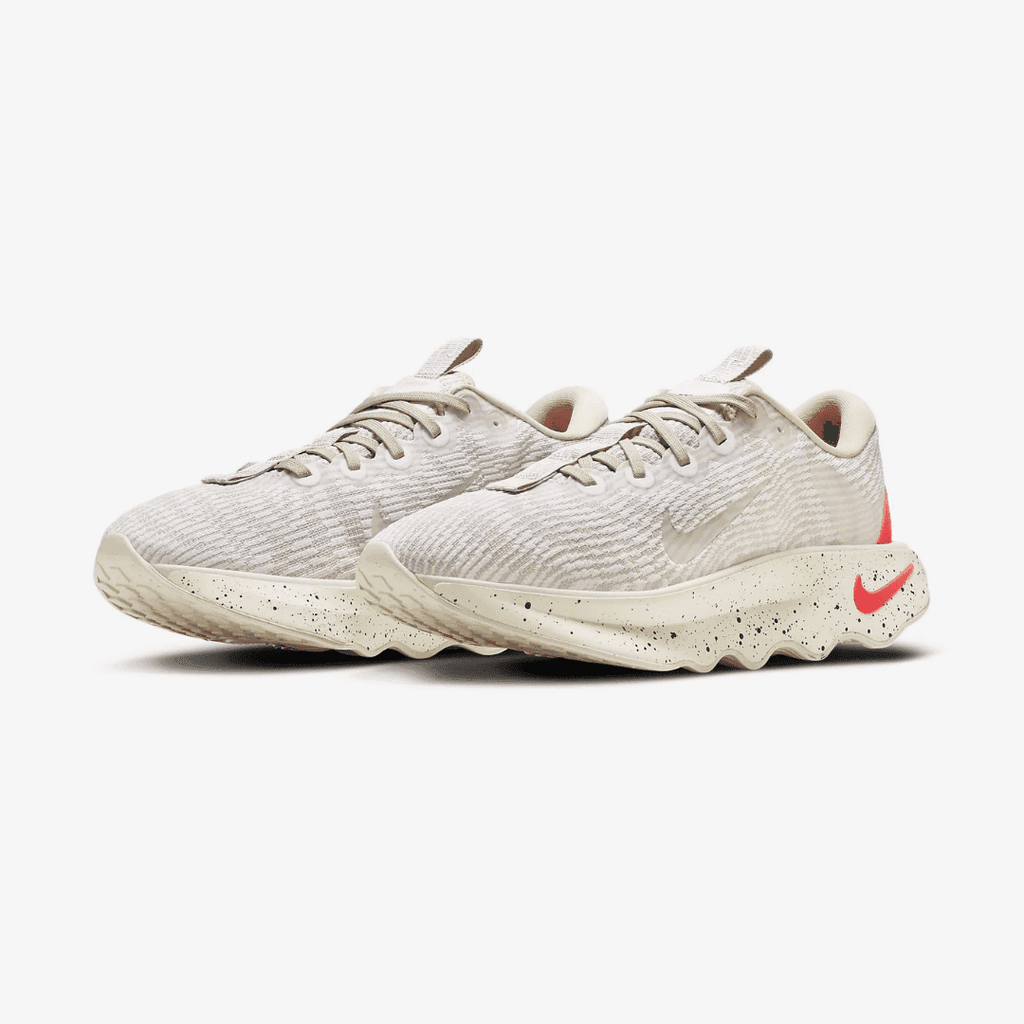 NIKE MOTIVA LIGHT OREWOOD