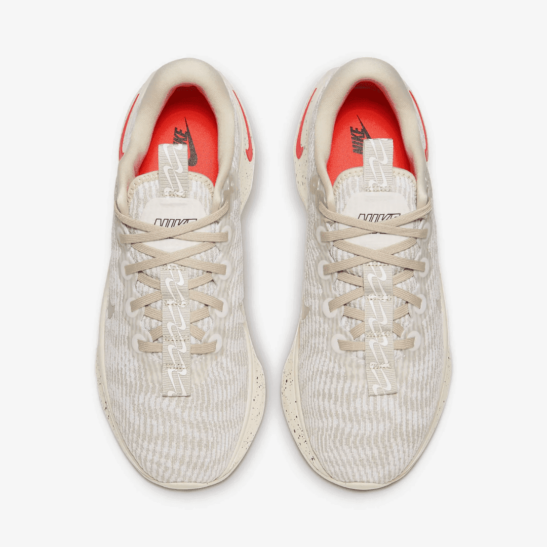 NIKE MOTIVA LIGHT OREWOOD
