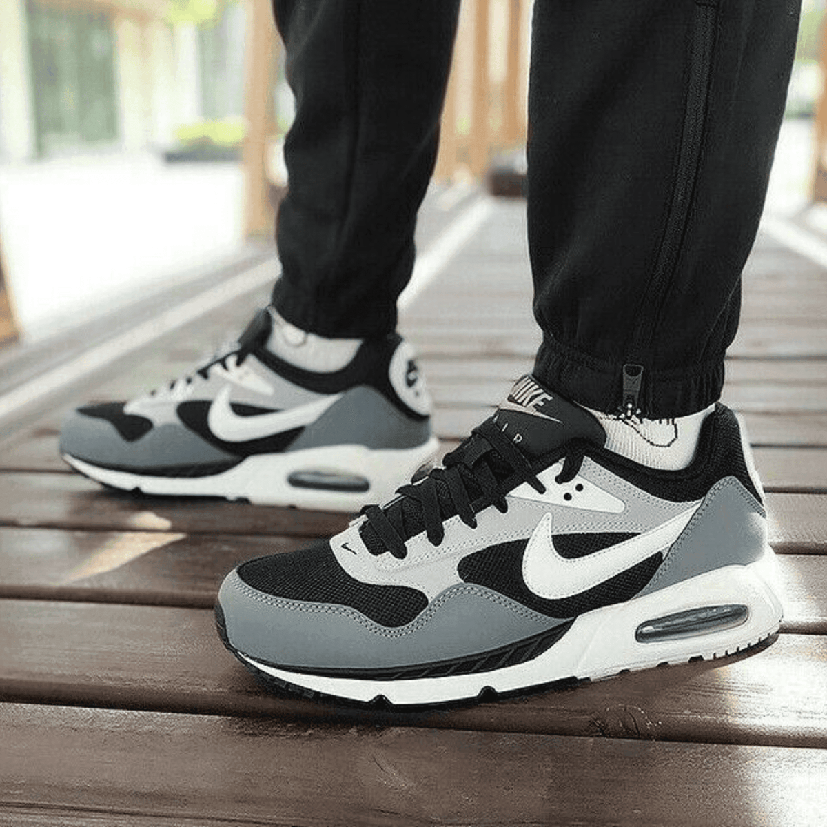 NIKE AIR MAX CORRELATE BLACK GREY