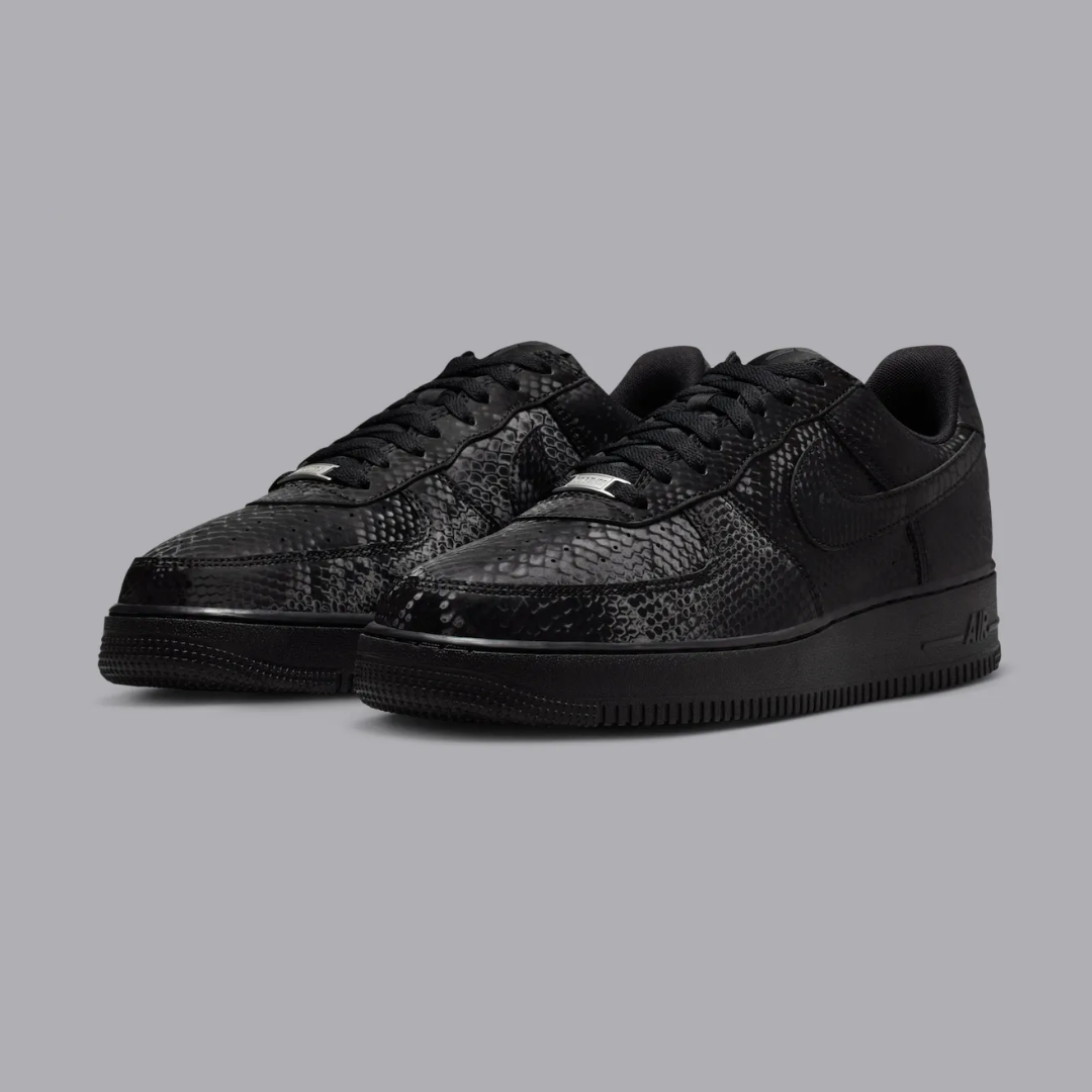 NIKE AIR FORCE 1 KOBE BRYANT