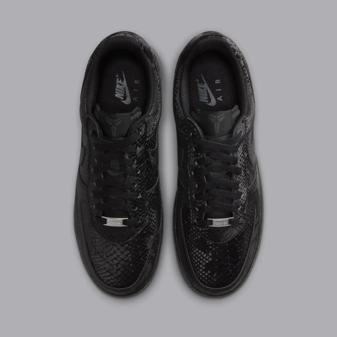 NIKE AIR FORCE 1 KOBE BRYANT