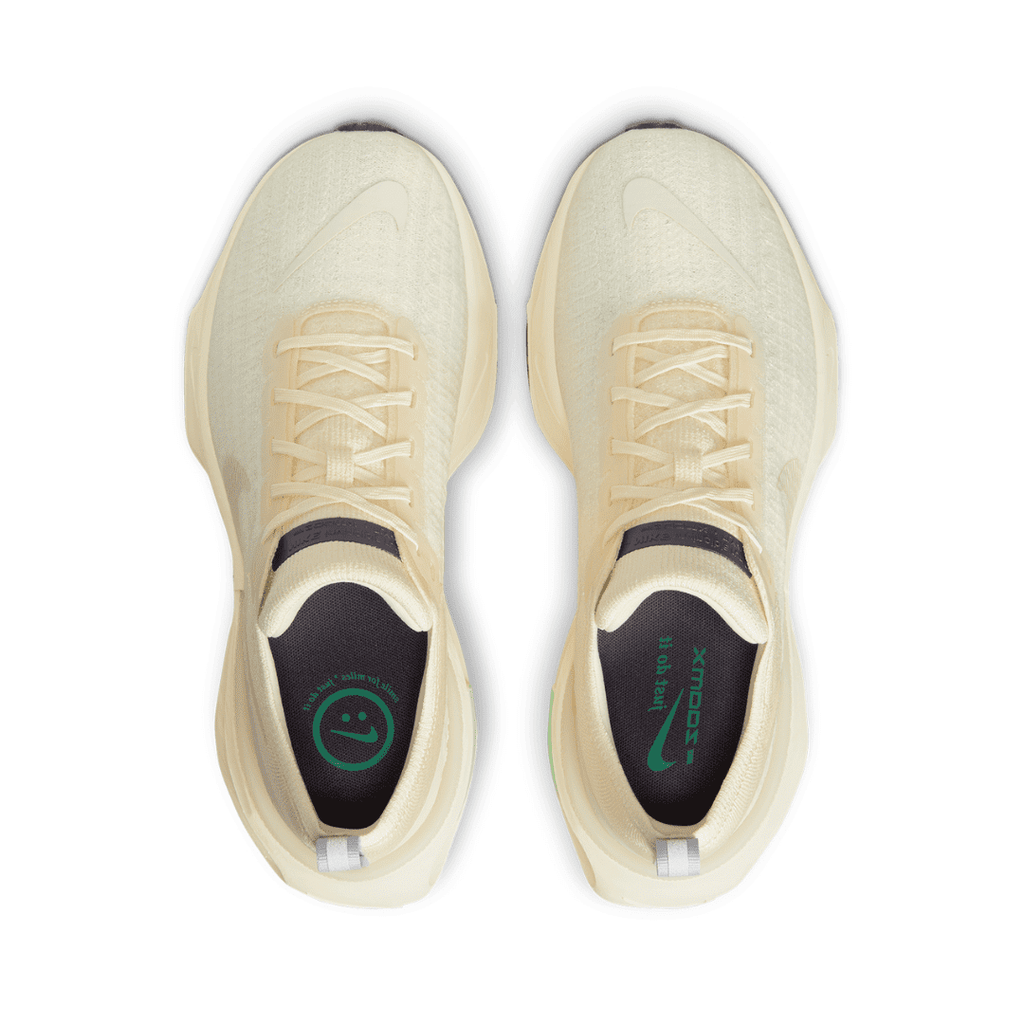 NIKE INVINCIBLE 3 LIGHT CREAM