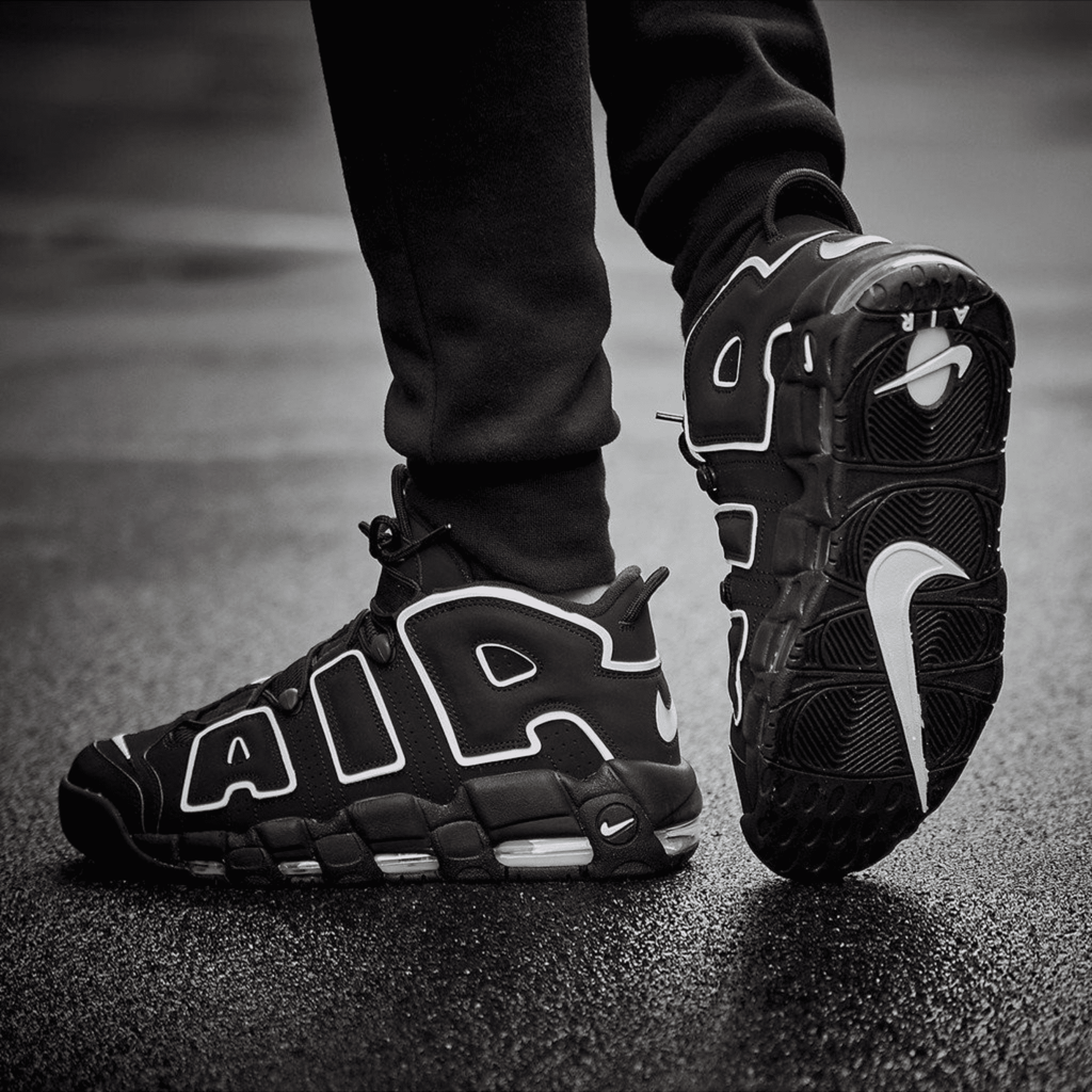 NIKE AIR MORE UPTEMPO BLACK