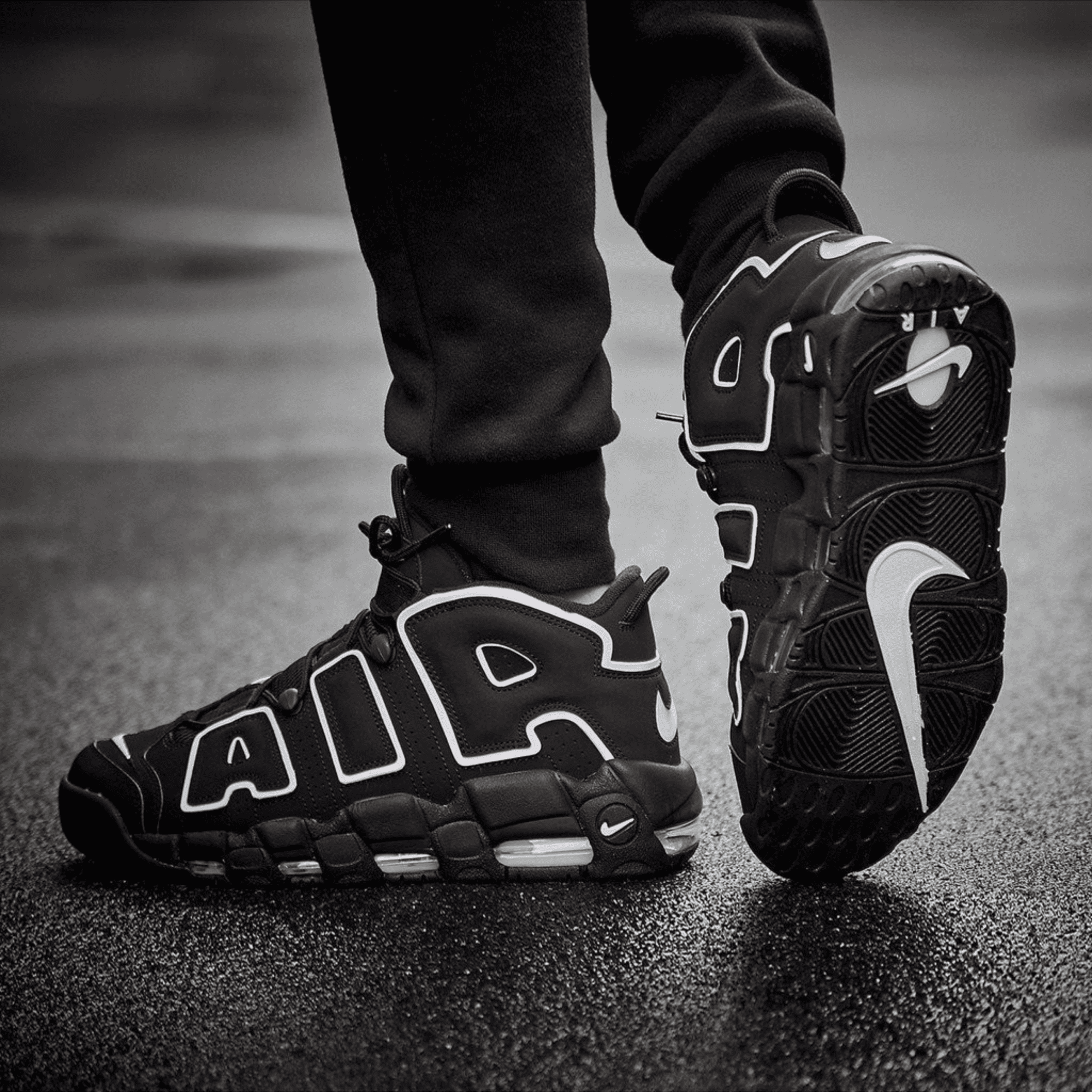 NIKE AIR MORE UPTEMPO BLACK