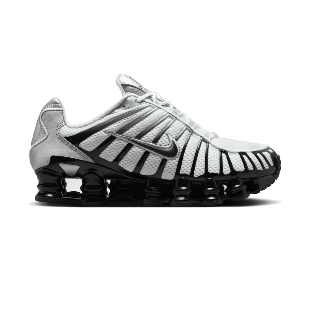 NIKE SHOX METALLIC SILVER BLACK