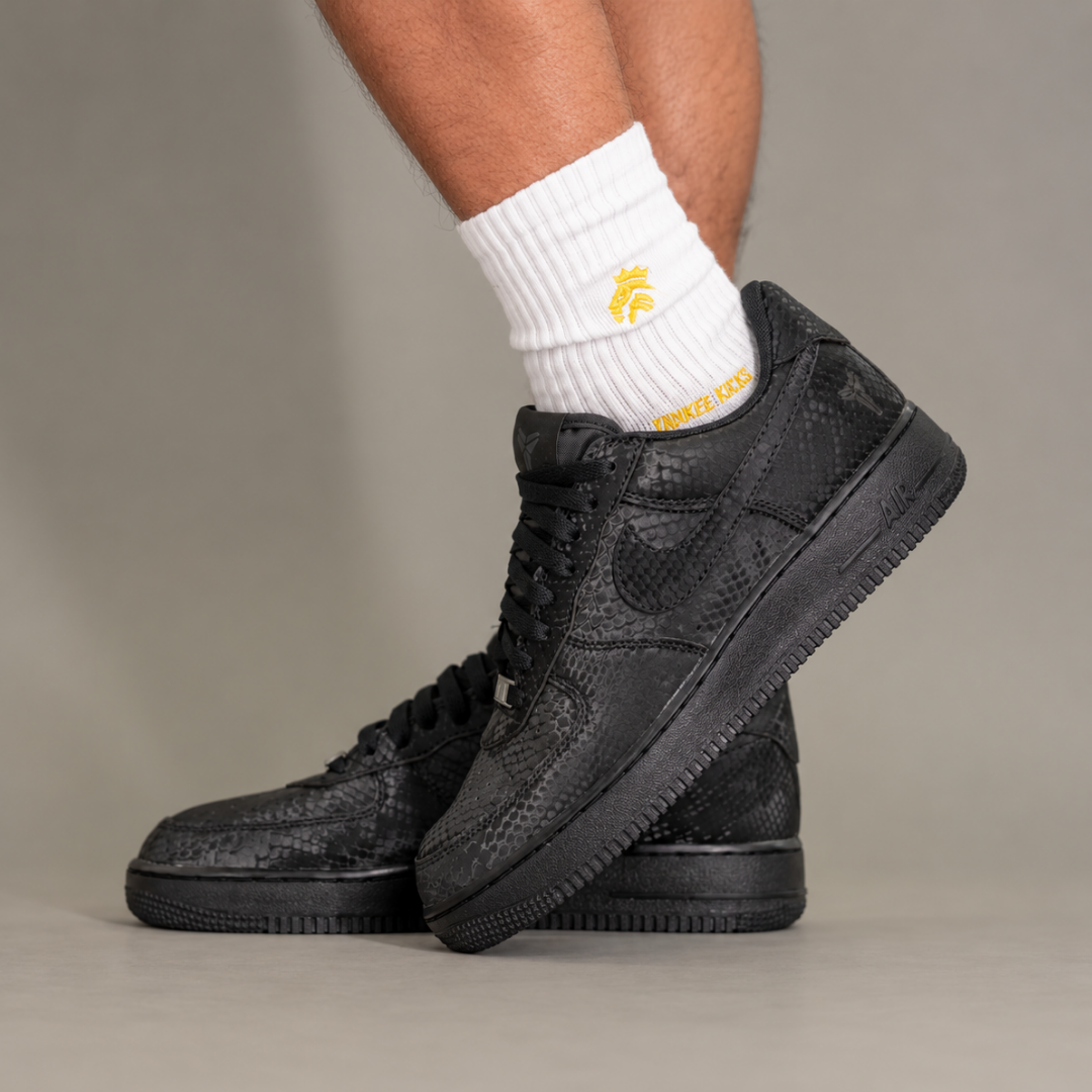 NIKE AIR FORCE 1 KOBE BRYANT