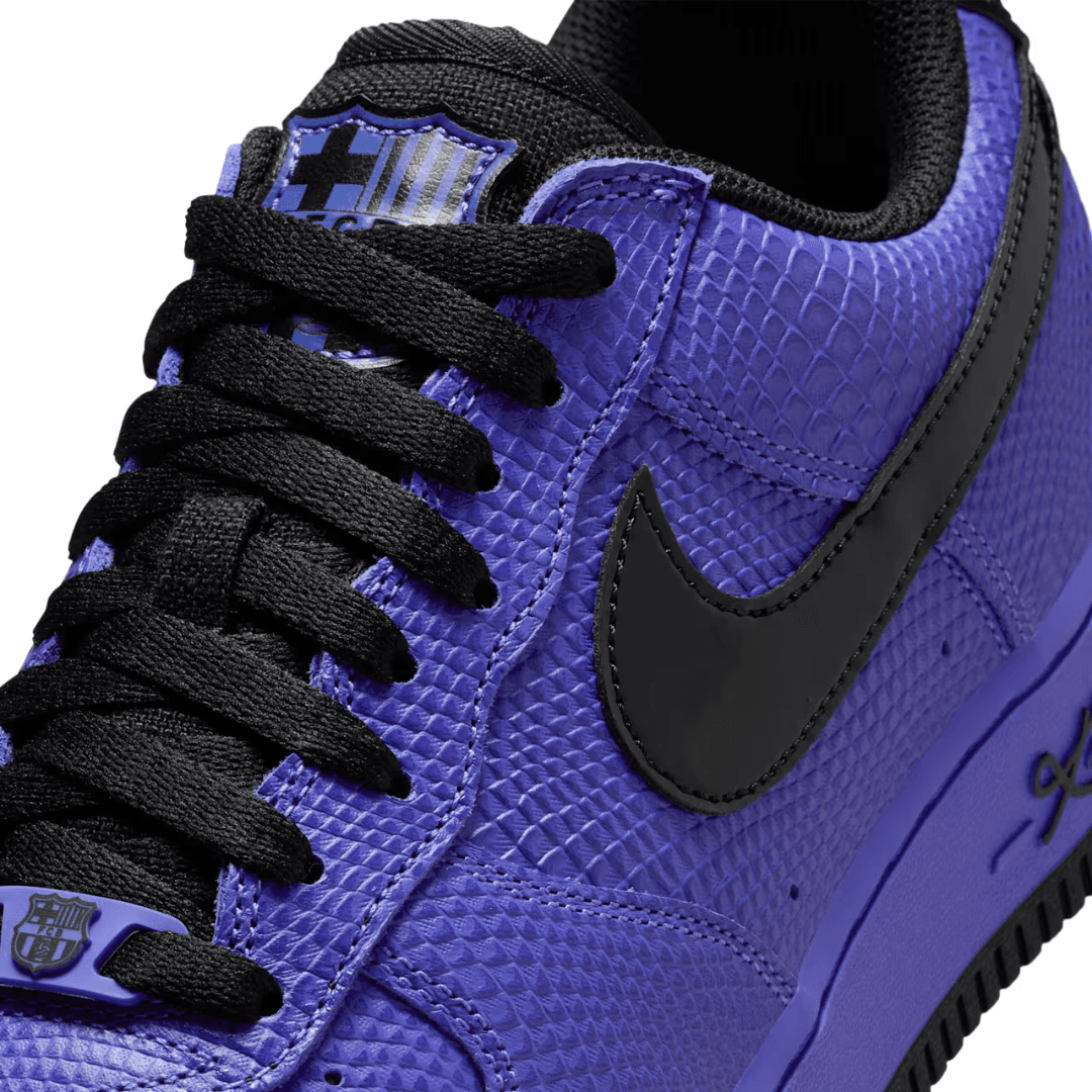 NIKE AIR FORCE 1 PERSIAN VIOLET