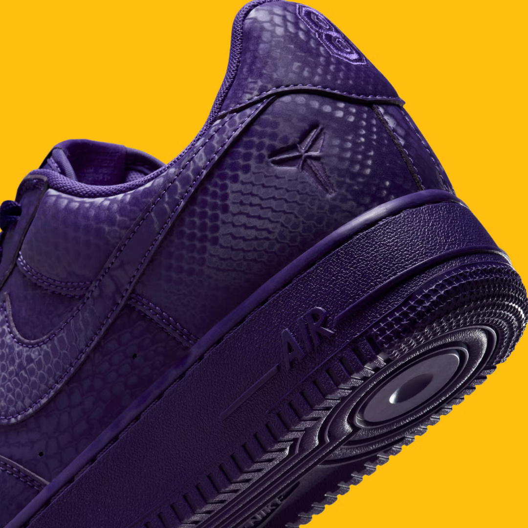 NIKE AIR FORCE 1 KOBE BRYANT PURPLE
