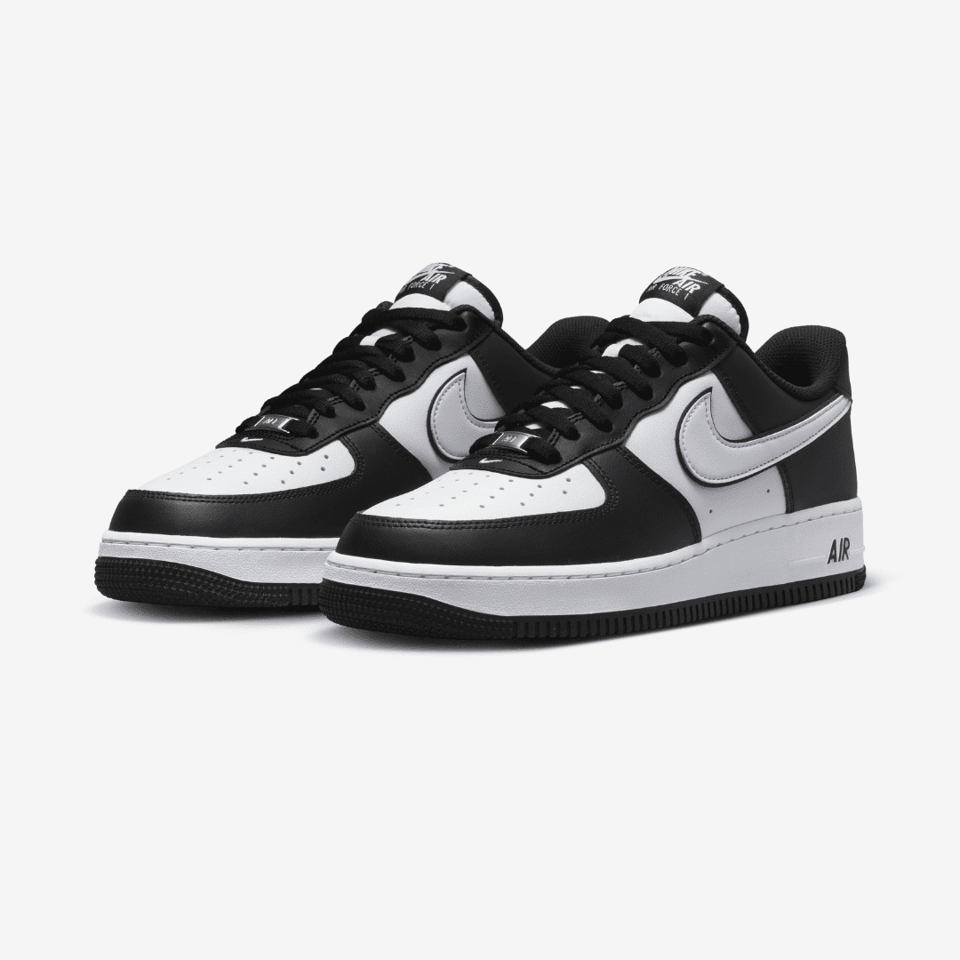 NIKE AIR FORCE 1 PANDA
