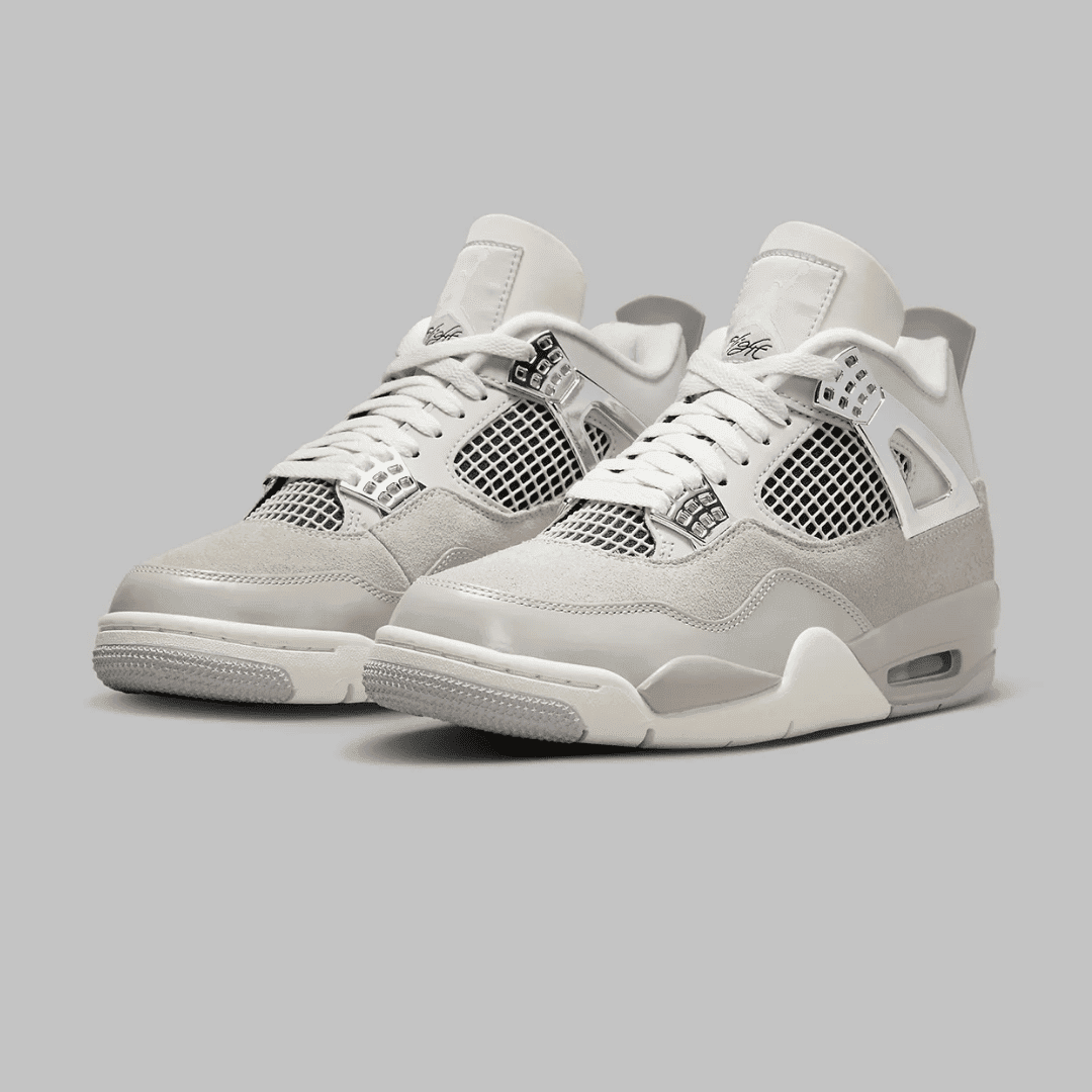 AIR JORDAN RETRO 4 FROZEN MOMENTS