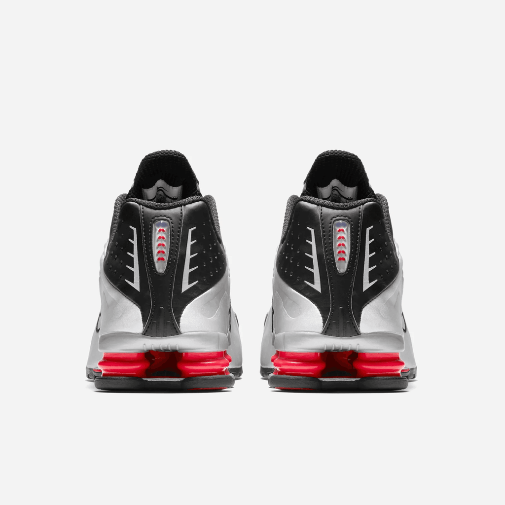 NIKE SHOX R4 METAL BLACK