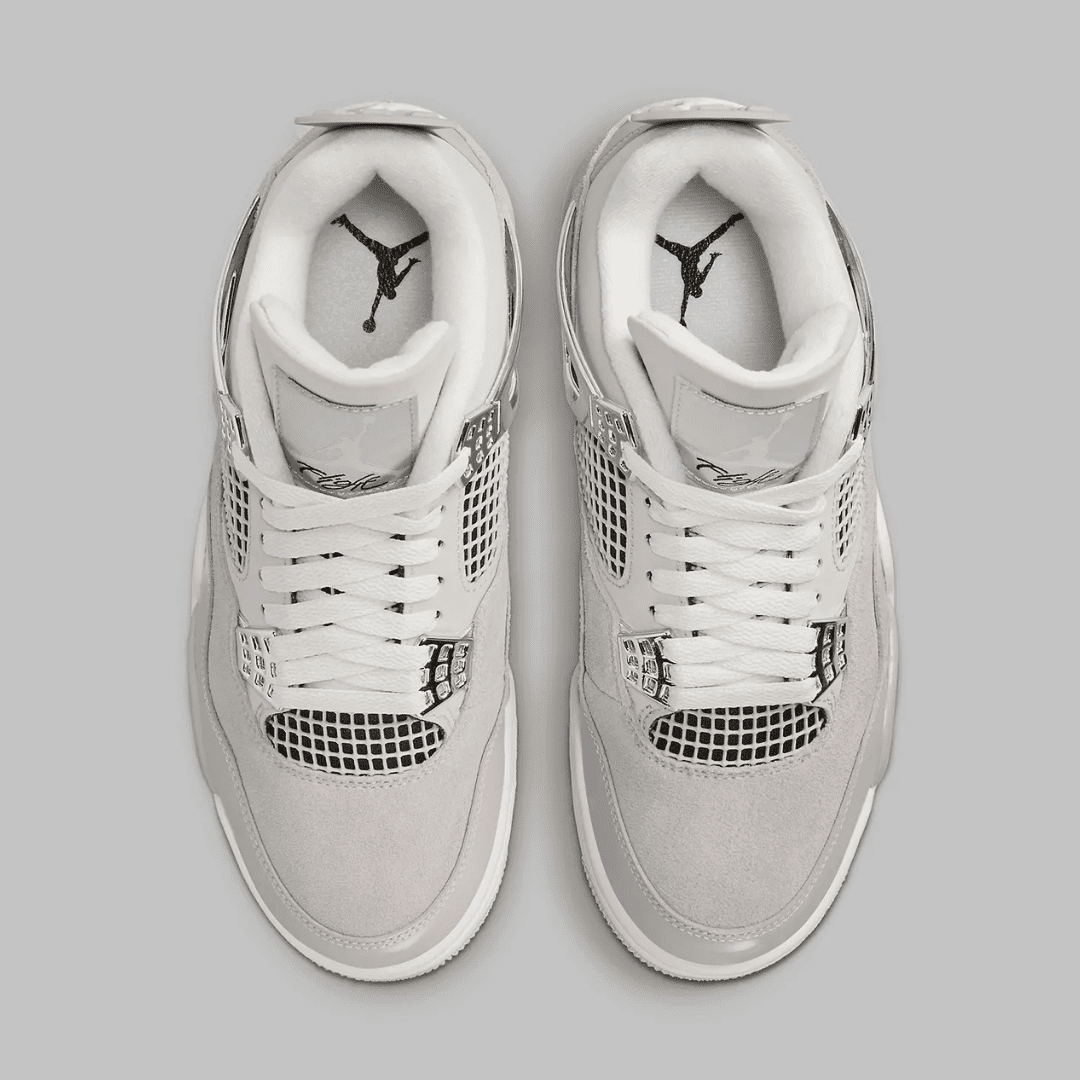 AIR JORDAN RETRO 4 FROZEN MOMENTS